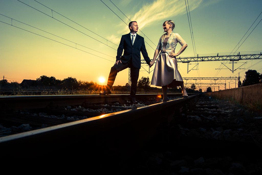 KL-Photo - Fotografiranje vjencanja: Martina i Damir su fotografiranje za svoje vjencanje zeljeli uslikati na ulicama Sunje i okolice